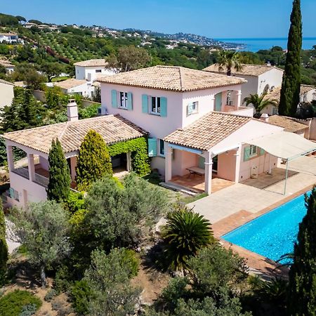 Вилла Maison De Vacances Face Au Golf De St-Maxime Сент-Максим Экстерьер фото