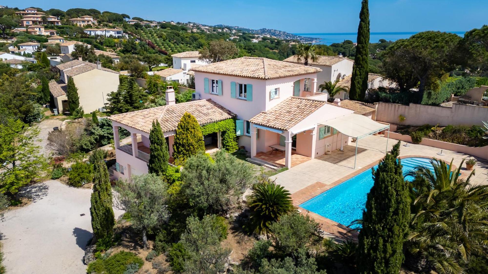 Вилла Maison De Vacances Face Au Golf De St-Maxime Сент-Максим Экстерьер фото