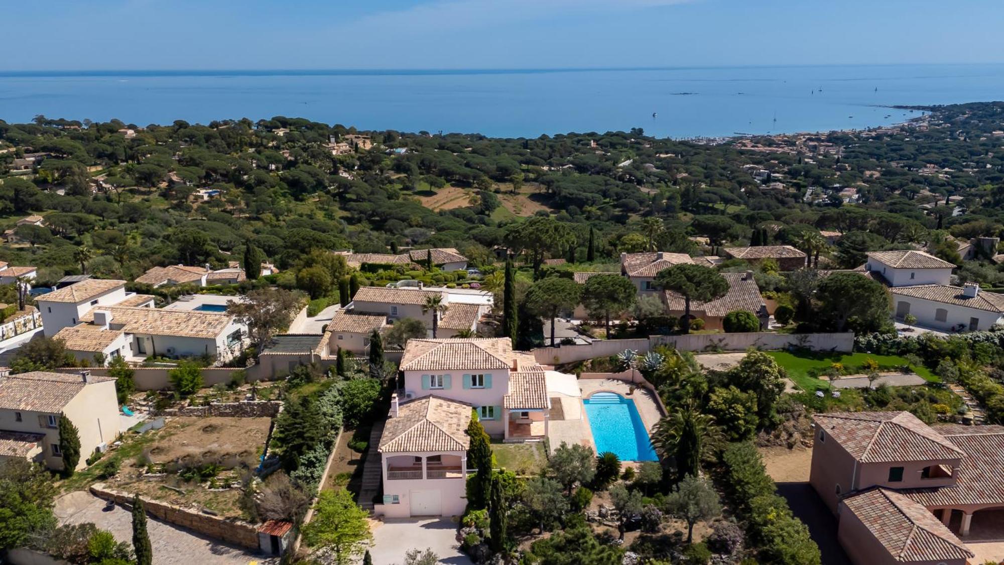 Вилла Maison De Vacances Face Au Golf De St-Maxime Сент-Максим Экстерьер фото